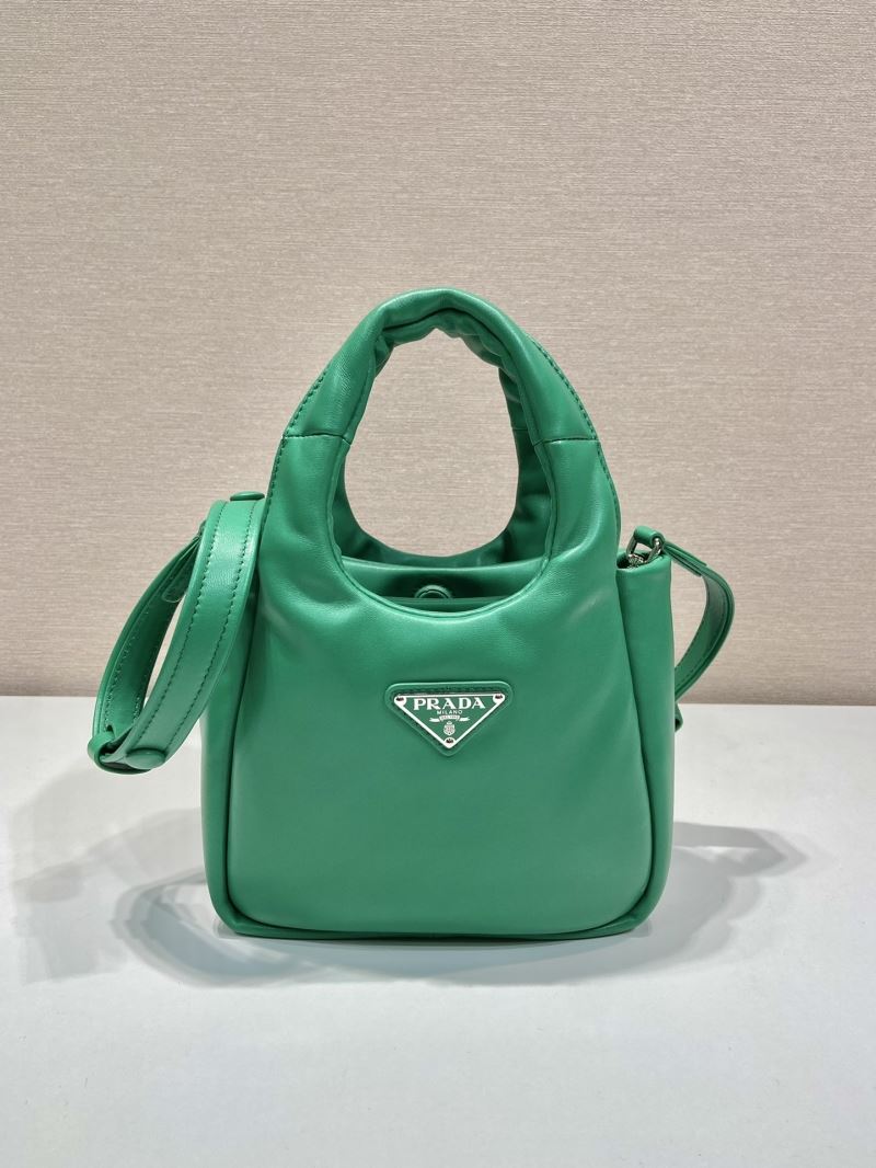 Pra*a tote bags